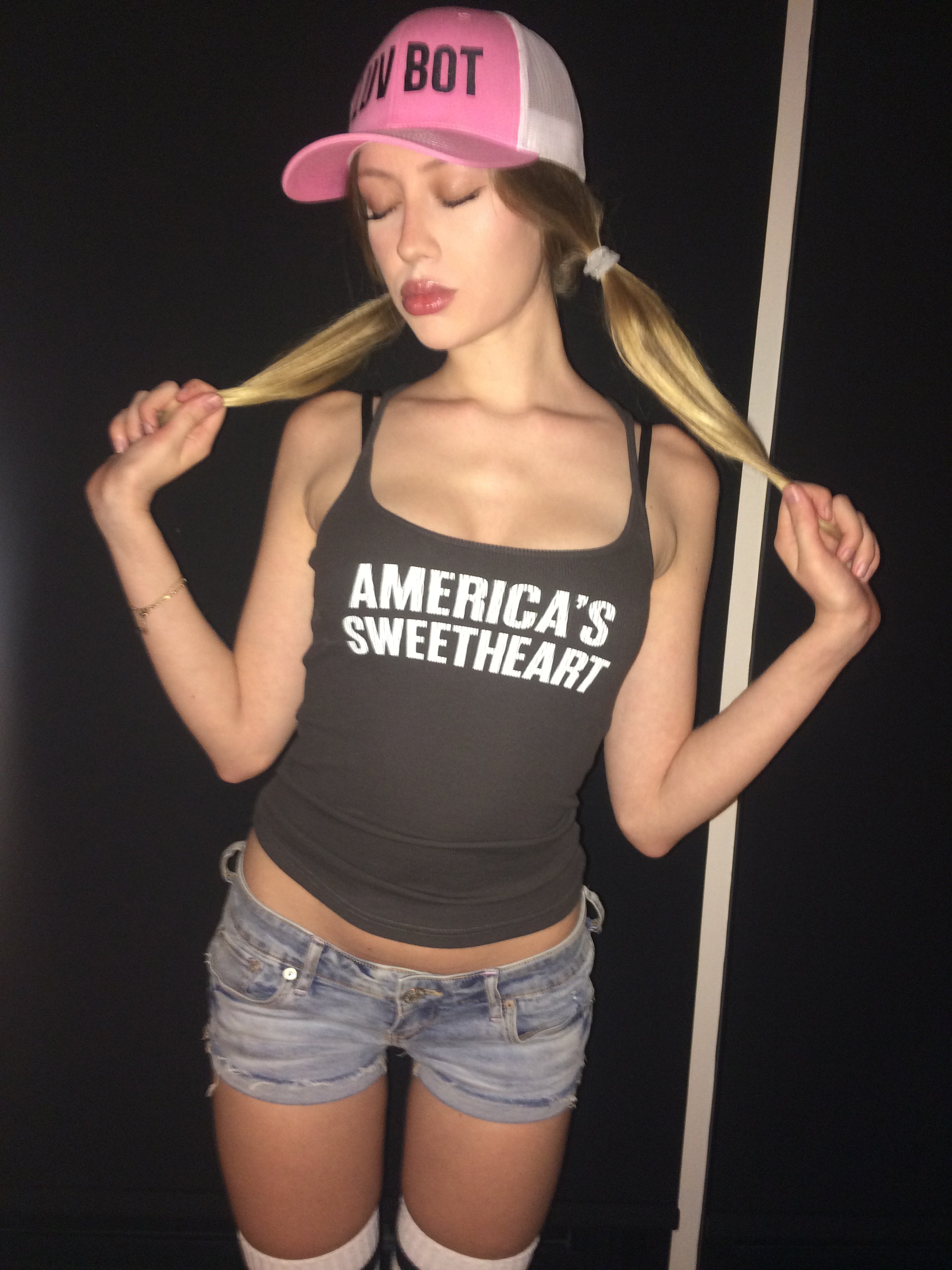 AMERICA’S SWEETHEART TANK
